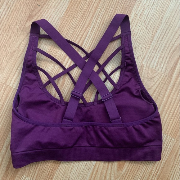 Victoria’s Secret Victoria SPORT Bra Criss Cross Straps Purple Size M NWOT - Picture 6 of 6